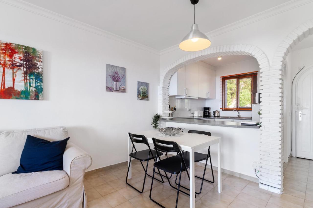 Sea View Apartment In Benalmadena La Capellania 외부 사진